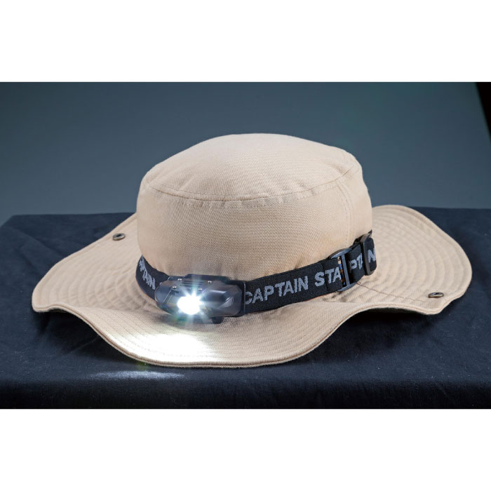 キャプテンスタッグ メンズ レディース シンプル LED ヘッドライト アウトドア用品 ライト 電気 電池式 キャンプ 釣り テント BBQ ピクニック 防災 登山 ブラック 黒 グリーン 緑 送料無料 CAPTAIN STAG