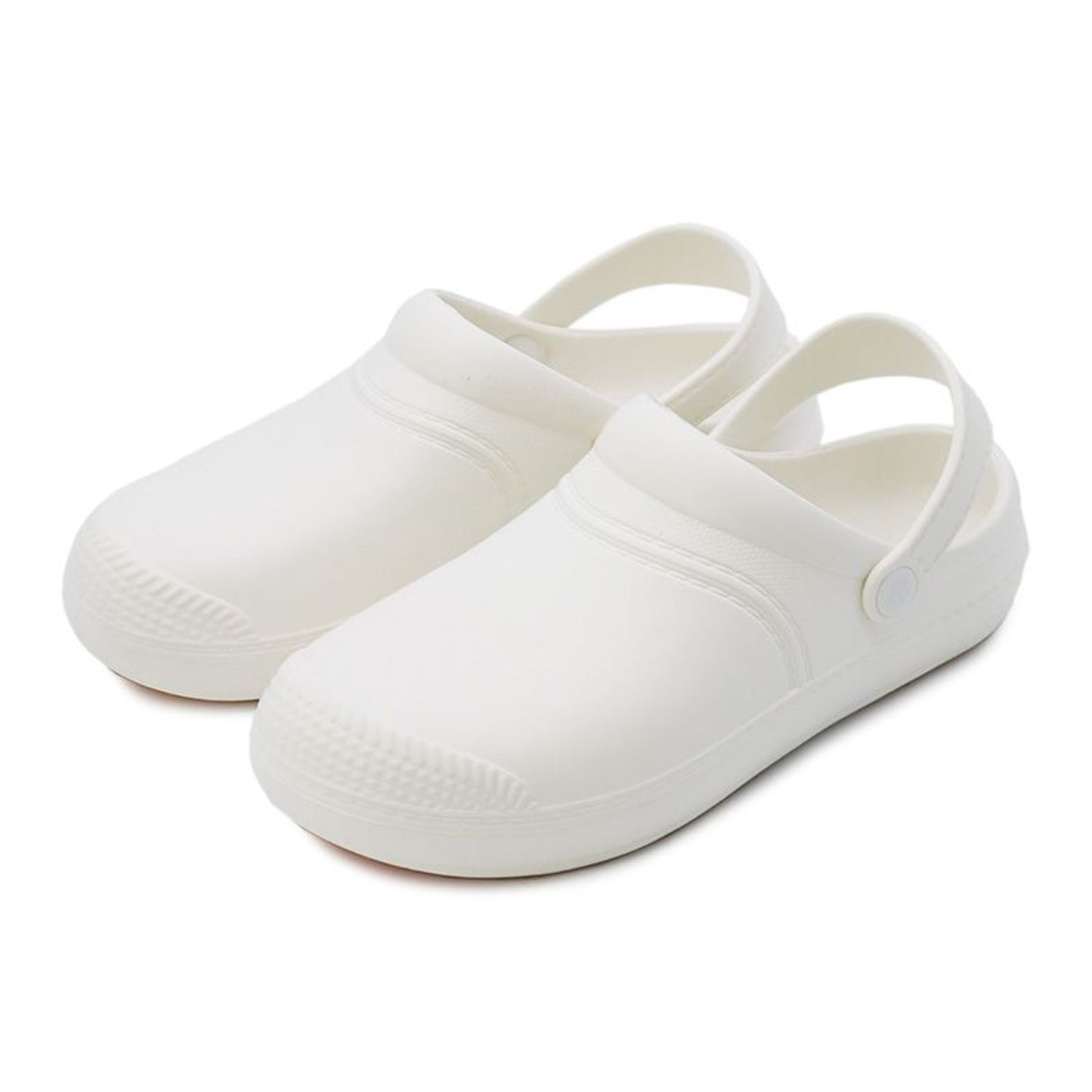 滑りにくいサンダル　白