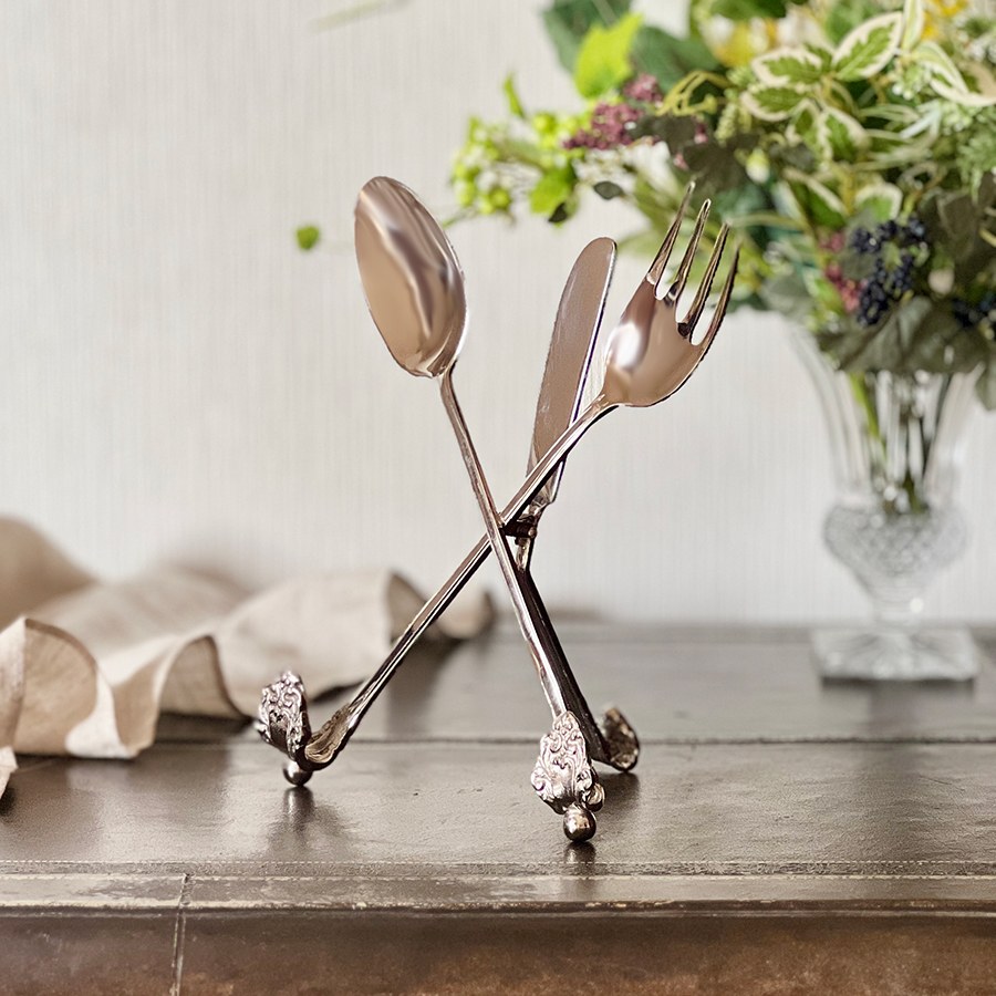 【5％OFFクーポン｜20日20時〜27日1時59分までの期間限定】カトラリー ブックスタンド 本立て 真鍮 シ..