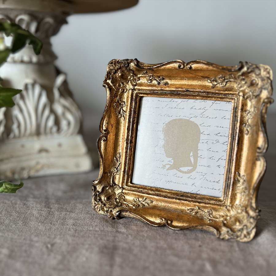 【5％OFFクーポン｜20日20時〜27日1時59分までの期間限定】シャビーシック ゴールド スクエア フォトフ..