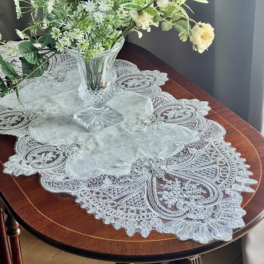 樂天商城 - イタリアンレース テーブルセンター 42×86cm 刺繍 チュールレース おしゃれ 姫系 かわいい 可愛い プリンセス ロココ アンティーク調 ヴィクトリアン
