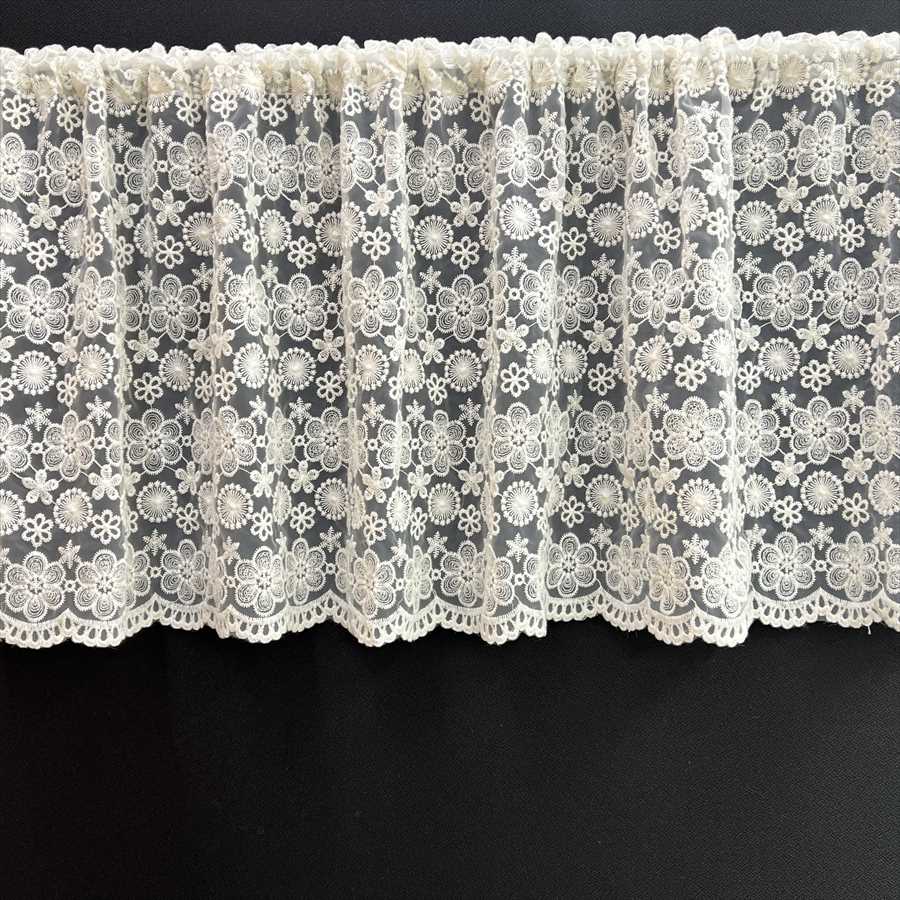 カフェカーテン 2サイズ展開 高さ45x幅120cm ベージュ オーガンジー生地 刺繍 ナチ...