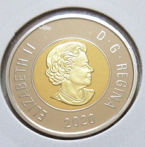 2020 Canada Toonie PROOF Two Dollar Coin. UNC. RJ.商品について販売者メモ「2x2コインホルダーに収納されたプルーフコイン」原産国：カナダ流通/非流通：非流通額面：2ドル（トゥーニー）修正アイテム番号：認証：未認証注意事項以下の注意事項をご理解のうえ、ご購入ください。◆ 鑑定グレード・真贋について当店では、PCGS・NGC など主要鑑定機関の評価基準を基準に商品情報を記載しております。鑑定済み商品の場合、鑑定番号（Cert No.）で真贋確認が可能です。未鑑定品は、あくまで当店の知見に基づく評価となり、鑑定結果を保証するものではございません。◆ アンティーク特有の状態についてアンティークコイン・紙幣は、経年による小傷・変色・シミ・汚れなどがある場合がございます。コンディションは写真と説明文でできる限り正確にお伝えしておりますが、細部にこだわる方はご購入前にお問い合わせください。◆ 付属品についてコインボックス・証明書（COA）などの付属品は、商品説明に記載がある場合のみ同梱されます。記載がない場合は付属しませんので、あらかじめご確認ください。◆ 在庫状況について 当店の商品は海外から取り寄せております。ご購入のタイミングによっては在庫切れとなる場合がございます。その際はご連絡のうえ、ご注文をキャンセルさせていただく場合がございますので、あらかじめご了承ください。 ◆ 価格変動について 希少性の高い商品は市場価格の変動により、追加料金をお願いする場合がございます。追加料金に同意いただけない場合には、ご注文のキャンセルが可能ですので、ご安心ください。◆ 配送について お届けまでに通常2〜3週間ほどかかります。 海外の祝日や天候、税関手続きにより通常より配送が遅れる可能性がございます。 ◆ ご注文後の取り扱いご注文と同時に商品のお取り寄せを開始するため、ご注文確定後にお客様都合によるキャンセルは承っておりません。予めご了承下さい。◆ 保証について 商品説明に英語で「保証（warranty）」と記載があっても、日本国内では適用されませんのでご了承ください。 当店では、商品到着後7日以内の初期不良に限り、対応させていただきます。 （返品規約の詳細については、楽天市場内の会社概要欄下部をご参照ください。）◆ 商品の色・素材感について 撮影環境やモニター設定により、実際の商品と色味や質感が異なる場合がございます。 ◆ その他サービスについて 海外製品の輸入代行も承っております。ショップに掲載されていない商品でもお探し可能ですので、お気軽にご相談ください。 尚、業者販売（業販）や複数購入の場合、割引対応も可能です。ご希望の方はお問い合わせください。