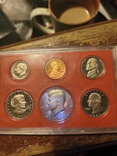 1980年Sミント発行、米国造幣局プルーフ貨幣6枚セット、政府発行のオリジナルパッケージ入り