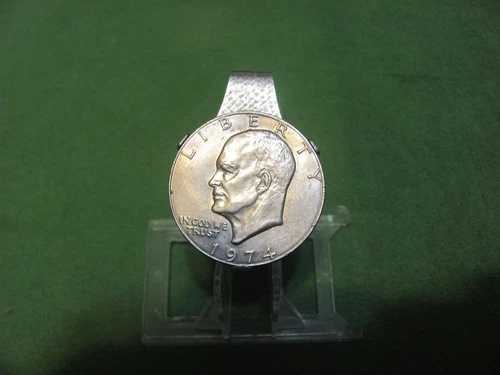 1974年アイゼンハワー1ドル硬貨用マネークリップ（ミントマークなし）。