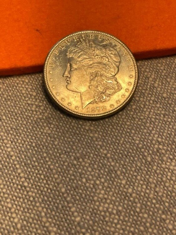 (#101134) Morgan Dollar: 1878 S Unc. Semi PL商品について額面 1ドル流通/非流通 非流通コイン モルガン組成 銀発行年 1878年造幣局 サンフランシスコ製造国/地域 アメリカ合衆国認証 未認証注意事項以下の注意事項をご理解のうえ、ご購入ください。◆ 鑑定グレード・真贋について当店では、PCGS・NGC など主要鑑定機関の評価基準を基準に商品情報を記載しております。鑑定済み商品の場合、鑑定番号（Cert No.）で真贋確認が可能です。未鑑定品は、あくまで当店の知見に基づく評価となり、鑑定結果を保証するものではございません。◆ アンティーク特有の状態についてアンティークコイン・紙幣は、経年による小傷・変色・シミ・汚れなどがある場合がございます。コンディションは写真と説明文でできる限り正確にお伝えしておりますが、細部にこだわる方はご購入前にお問い合わせください。◆ 付属品についてコインボックス・証明書（COA）などの付属品は、商品説明に記載がある場合のみ同梱されます。記載がない場合は付属しませんので、あらかじめご確認ください。◆ 在庫状況について 当店の商品は海外から取り寄せております。ご購入のタイミングによっては在庫切れとなる場合がございます。その際はご連絡のうえ、ご注文をキャンセルさせていただく場合がございますので、あらかじめご了承ください。 ◆ 価格変動について 希少性の高い商品は市場価格の変動により、追加料金をお願いする場合がございます。追加料金に同意いただけない場合には、ご注文のキャンセルが可能ですので、ご安心ください。◆ 配送について お届けまでに通常2〜3週間ほどかかります。 海外の祝日や天候、税関手続きにより通常より配送が遅れる可能性がございます。 ◆ ご注文後の取り扱いご注文と同時に商品のお取り寄せを開始するため、ご注文確定後にお客様都合によるキャンセルは承っておりません。予めご了承下さい。◆ 保証について 商品説明に英語で「保証（warranty）」と記載があっても、日本国内では適用されませんのでご了承ください。 当店では、商品到着後7日以内の初期不良に限り、対応させていただきます。 （返品規約の詳細については、楽天市場内の会社概要欄下部をご参照ください。）◆ 商品の色・素材感について 撮影環境やモニター設定により、実際の商品と色味や質感が異なる場合がございます。 ◆ その他サービスについて 海外製品の輸入代行も承っております。ショップに掲載されていない商品でもお探し可能ですので、お気軽にご相談ください。 尚、業者販売（業販）や複数購入の場合、割引対応も可能です。ご希望の方はお問い合わせください。