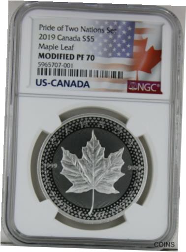 2019 $5 SILVER CANADIAN MODIFIED MAPLE LEAF NGC PF70 PRIDE OF TWO NATIONS (US)※関税は当ショップ負担（お客様負担無し）※全国送料無料・海外輸送無料※商品の状態は画像をご確認下さい（極美品・目立った汚れ無し）※輸入品の為英語表記となります※その他ご不明点はお気軽にお問合せ下さい！Composition: SilverCertification Number: 5965707-001Fineness: 0.9999Strike Type: Modified ProofGrade: PR 70Precious Metal Content per Unit: 1 ozBrand/Mint: Royal Canadian MintModified Item: NoCertification: NGCBrand: Canadian Modified PF70Coin: Canadian Maple LeafYear: 2019Country/Region of Manufacture: CanadaTotal Precious Metal Content: 1oz .999 Silver[ご購入前に必ずお読み下さい]親切丁寧に、商品到着までサポート対応させていただきます。■パソコンの画像・画質により色や素材感が、実際の商品と多少異なる場合がございますので予めご了承くださいませ。■お客様のご都合（程度の解釈相違を含む）による商品のご購入後のキャンセル返品は、原則としてお受け致しておりません。未払いのまま2日以上連絡が取れない場合はキャンセルさせて頂きます。その場合、事務局側が自動的に「非常に悪い」の評価を付けてしまいますのでご注意ください。※お支払い頂いた場合は連絡は不要です。※他ショップでも販売しておりますので、稀に在庫がない場合がございます。■不具合での返品は箱などすべてが到着時の状態になるものに限らせていただきます。※当店では不良品はすべて現物確認と不具合の確認を行い対応をさせて頂いております。■お客様のご都合によるご注文確定後の商品のキャンセルにつきましては承っておりません。また、ご入金確認後、またはご決済完了確認後のキャンセルにつきましては、ご注文総額の30％のキャンセル料をご請求させていただきます。■領収書二重発行やトラブル防止のため、領収書発行は行っておりません。事務局側が発行している「支払い明細」が正式な支払い証明となります。支払い明細画面を印刷したものが領収書の代わりになることを各税務署に確認済みです。■年末年始・連休の発送は、業者も休みになる関係でいつもより遅れます。■輸送時の破損の場合は配送業者への報告を行って下さい。報告なしでの対応はできません。■日祝日は定休日とさせていただいております。連絡・発送が出来ませんのであらかじめご了承お願いいたします。■内容は必ずお読みになってからお買い求め下さいますようお願い致します。※在庫状況は常に更新をしておりますが、当社は複数店舗で在庫を共有しているため、ご注文を頂きましても稀に欠品している場合がございます。その際は誠に申し訳ございませんが、その旨をメールまたはお電話にてご連絡させていただきます。ご理解いただけますようお願い申し上げます。親切・丁寧にお取引させていただきますのでよろしくお願いします。 品質保証について 当店の商品の、品質保証についてご紹介いたします。 ▽品質保証書 お買い上げいただく全ての商品に「WORLD RESOURCE品質保証書」をおつけいたします。 これは、WORLD RESOURCEが販売した商品であることを保証するものです。大切に保管してください。 ▽標準保証に関して 当店でご購入頂きました商品は7日以内の標準保証サービスが付属致します。 ※ご購入日につきましては、製品の品質保証書に記載の日付にて確認させていただきます。 ※保証は通常利用時のみの対応となります。 ※ご購入日の確認を致しかねる場合は有償となります。品質保証書は大切に保管して下さい。POINT01　品揃え一番店を目指して 「期待に答えるお店づくりと、時代に合わせたサービスをご提供致します。」 POINT02　多種多様な商品レパートリー 「幅広く、世界の商品をご用意しております。」 POINT03　きっと見つかる！新しい発見 「テレビや雑誌で紹介されたアイテムもいちはやく。」 モットー：丁寧な接客対応 その道数十年のスタッフだからこそできる、“豊富な知識”に基づく商品のご提案。 お探しの商品はお気軽にスタッフにお尋ねください。 「以前は、商品ページあったけど、、、見つからない。」 「初めてアンティークコインの購入をしますが大丈夫ですか？」 「この年代の商品を探していますが、おすすめはありますか？」 「友人にアンティークコインを送りたいけど、おすすめありますか？」 等など、困ったときの質問にも、しっかり対応・お調べ致します。 取寄せ、取り置き等もできますので、商品一覧で見つからなかった商品でも、 スタッフまでお気軽にご相談下さい。 【お問い合わせはお気軽にどうぞ】 suport@world-resource.net