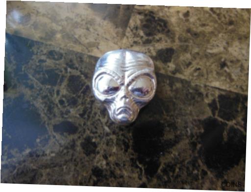 楽天金銀プラチナ　ワールドリソース【極美品/品質保証書付】 アンティークコイン コイン 金貨 銀貨 [送料無料] 2 oz. 999 Fine Silver Alien Head - Monarch 3D Poured Bar with Bag