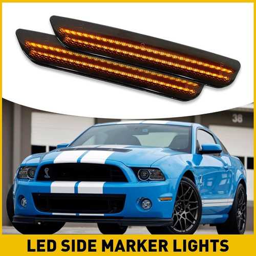 Rear/Front Len LED Bumper Marker Side Light White/Red/Yellow For Ford Mustang Y　◆商品について◆　2010-2014 マスタング用をお選びください - フロント アンバー 2 個認証 DOT、SAEメーカー品番 スモークLEDバンパーサイドマーカーライト車両後部、左部、右部への配置ブランドノーブランド取り付けタイプ直接交換電球が付属しています はいメーカー保証 1 年明るい色コールドホワイト電球の数 2照明技術 LED特長 密閉アセンブリタイプ サイド マーカー ライト アセンブリOE/OEM 部品番号 XR3Z-15A448-AAハウジングの色 ブラックワット数ハイパワー付属品 電球電圧12V滑らかに仕上げる交換部品番号 LED フェンダー/サイド マーカー ウインカー リピーター、ユーロ スタイル ダーク ブラック スモーク レンズ レッド LED リア マーカー ランプ、フォード マスタング 1999-2004、OEM 番号: XR3Z-15A448-AAバルブ形状コード C5W色温度 6500K取り付けスタイルのネジモデル クリアホワイトLEDリアサイドリフレクターライトレンズカラー スモーク/ティント　◆　注意事項　◆　ご注文前にご確認ください[納期について]-通常、2〜4週間でのお届けを予定しておりますが、天候、通関、国際事情により輸送遅延が発生する場合がございます。 ※納期の遅れに関して一切責任を負いかねます。-商品次第では、納期遅延や仕入れ価格の変動による価格変更の可能性がございますこと、予めご了承ください。-商品の破損により、再度お取り寄せとなった場合、同様のお時間をいただくことになります。[取り付けについて]-取り付け説明書等は、同封されないケースがあります。お取付に関しては専門業者様とご相談ください。※取り付けや加工についてのサポートは行っておりません。-製品のフィッティングや車検対応の有無については、商品説明文や画像をご確認の上、お客様の方でご判断をお願いいたします。-USパーツは国内純正パーツと異なり、接続コネクタが一致しない場合や加工が必要な場合もございます。[配送について]-海外倉庫から到着後、国内で検品を行い、日本郵便または佐川急便にて発送いたします。-大型商品に関しては、配送会社の規定により個人宅への配送が難しい場合がございます。その際は、会社や倉庫、最寄りの営業所での受け取りをお願いする場合がございます。-輸入品につき、商品に小傷やスレなどがある場合がございます。商品の発送前に念入りな検品を行っておりますが、運送状況による破損等がある場合がございますので、商品到着後は速やかに商品の確認をお願いいたします。[キャンセル・返品について]-輸入商品のため、イメージ違い、ご注文間違い、納期遅れの場合は返品をお断りさせていただきます。-弊社条件を満たした場合に限り、購入金額の30％の手数料をいただく形で返品をお受けする場合がございます。（手数料の内訳：海外返送費用、関税、消費税負担分） ※初期不良の場合は、商品到着後7日以内にご連絡ください。[追加注意事項]-海外メーカーの注文状況次第では、在庫切れの場合もございます。-配送遅延や商品違いにより、取付工場等から追加料金が発生した場合、また取り付け時に加工費用が発生した場合に関して、弊社では費用負担等の責任は負いかねます。-商品説明文中に英語で「保証」に関する記載があっても、日本国内では適用されませんのでご了承ください。[その他サービスについて]-弊社では、ショップに掲載されていないUSパーツの輸入代行も承っております。お気軽にお問い合わせください。-車販売店、板金工場、カスタムショップ等の取付業者様からのご注文であれば、業販価格の提示により、特別割引価格での対応も可能です。掲載の問い合わせ先まで、ご連絡の上「業販のご相談」とお問い合わせ頂ければと思います。