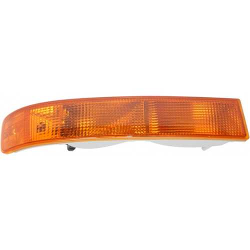 For GMC Savana 2500 Turn Signal/Side Marker Light 2003-2016 Passenger Side DOT　◆商品について◆　ブランド km-autopartsメーカー部品番号 23284115製造国 台湾車両右側への配置向き 助手席側メーカー保証 1年間の限定保証長さ 19.67幅5.36高さ3.58取り付けタイプ直接交換OE/OEM 部品番号 23284115OEM 同等部品番号 1 23284115交換部品番号 GM2521188DOT認定の機能光源の種類 ハロゲン電球が付属しています はいバラストは含まれませんレンズカラー アンバー同梱品 アセンブリには電球、レンズ、ハウジング、ソケットが含まれますカリフォルニア州プロップ 65 警告 警告: この製品は、癌、先天異常、またはその他の生殖障害を引き起こすことがカリフォルニア州で知られている化学物質にさらされる可能性があります。詳細については、www.P65Warnings.ca.gov をご覧ください。　◆　注意事項　◆　ご注文前にご確認ください[納期について]-通常、2〜4週間でのお届けを予定しておりますが、天候、通関、国際事情により輸送遅延が発生する場合がございます。 ※納期の遅れに関して一切責任を負いかねます。-商品次第では、納期遅延や仕入れ価格の変動による価格変更の可能性がございますこと、予めご了承ください。-商品の破損により、再度お取り寄せとなった場合、同様のお時間をいただくことになります。[取り付けについて]-取り付け説明書等は、同封されないケースがあります。お取付に関しては専門業者様とご相談ください。※取り付けや加工についてのサポートは行っておりません。-製品のフィッティングや車検対応の有無については、商品説明文や画像をご確認の上、お客様の方でご判断をお願いいたします。-USパーツは国内純正パーツと異なり、接続コネクタが一致しない場合や加工が必要な場合もございます。[配送について]-海外倉庫から到着後、国内で検品を行い、日本郵便または佐川急便にて発送いたします。-大型商品に関しては、配送会社の規定により個人宅への配送が難しい場合がございます。その際は、会社や倉庫、最寄りの営業所での受け取りをお願いする場合がございます。-輸入品につき、商品に小傷やスレなどがある場合がございます。商品の発送前に念入りな検品を行っておりますが、運送状況による破損等がある場合がございますので、商品到着後は速やかに商品の確認をお願いいたします。[キャンセル・返品について]-輸入商品のため、イメージ違い、ご注文間違い、納期遅れの場合は返品をお断りさせていただきます。-弊社条件を満たした場合に限り、購入金額の30％の手数料をいただく形で返品をお受けする場合がございます。（手数料の内訳：海外返送費用、関税、消費税負担分） ※初期不良の場合は、商品到着後7日以内にご連絡ください。[追加注意事項]-海外メーカーの注文状況次第では、在庫切れの場合もございます。-配送遅延や商品違いにより、取付工場等から追加料金が発生した場合、また取り付け時に加工費用が発生した場合に関して、弊社では費用負担等の責任は負いかねます。-商品説明文中に英語で「保証」に関する記載があっても、日本国内では適用されませんのでご了承ください。[その他サービスについて]-弊社では、ショップに掲載されていないUSパーツの輸入代行も承っております。お気軽にお問い合わせください。-車販売店、板金工場、カスタムショップ等の取付業者様からのご注文であれば、業販価格の提示により、特別割引価格での対応も可能です。掲載の問い合わせ先まで、ご連絡の上「業販のご相談」とお問い合わせ頂ければと思います。