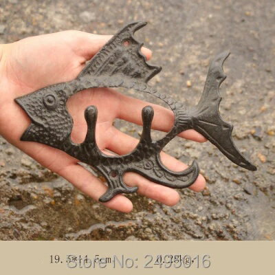 ガーデニング 2つのフックが付いている魚タオルハンガーフックオーシャンシリーズ鋳鉄製ウォールフック帽子、キー、コート用ウォールマウント Fish with tw...