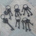 K[fjO SL[z_[ Cast Iron Key Ring