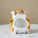 オブジェ 【収納ボックス】タイガーセラミック置物ティッシュボックス家の装飾クリエイティブモデルリビングルームデコレーションデスクアクセサリー収納ボックスお正月プ...