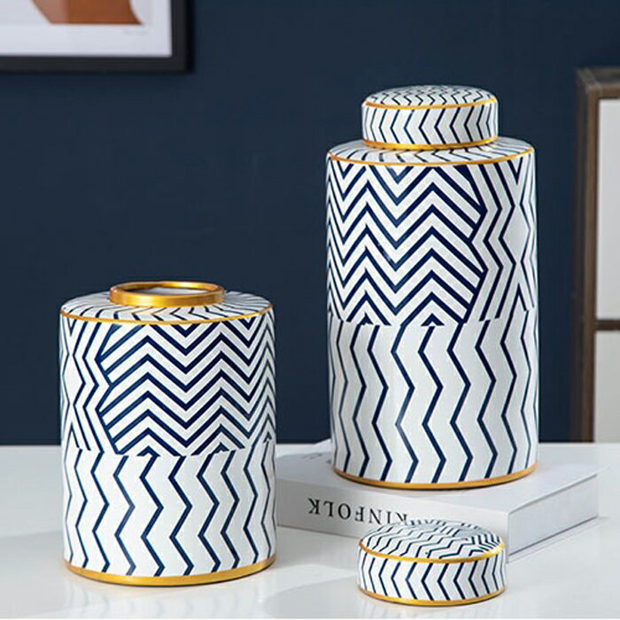 花瓶 おしゃれ 陶器 北欧風 かびん フラワーベース ゴールド ホワイト 模様 柄入り 蓋付きの花瓶 Large/大:高さ33cm [送料無料 輸入品] 置物 飾り インテリア雑貨