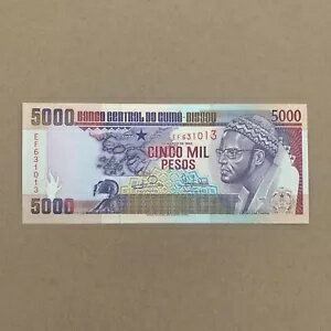????ギニアビサウ 5000 ペソ通貨 P 14 1993 地図穀物収穫 UNC 紙幣