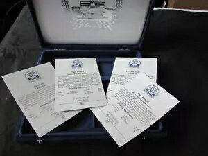 モータースポーツの公式記念コイン コレクション ケースには 12 リベリア $10 が入ります