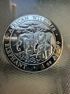 2013 ソマリア共和国 100 シリング エレファント 1 オンス ag .999 銀貨