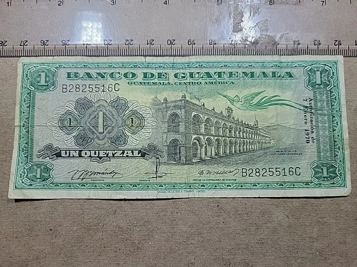 WORLD RESOURCE【KING店】の???? グアテマラ 1 ケツァール 1970 年 1 月 7 日 P-52g P-52 紙幣 120123-22｜アングル3