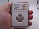 ローマ共和国サビヌス デナリウス 紀元前 89 年 NGC エクストラ ファイン Rev. ローマン シールズ