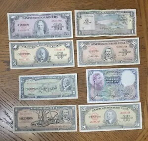 世界銀行券のロット。 x8 珍しいデーツ。両方の写真をご覧ください。