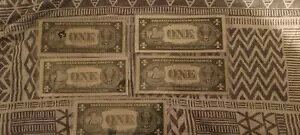 WORLD RESOURCE【KING店】の1935 E $1 ドル米国ブルー シール銀証紙幣 *｜アングル2