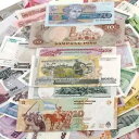 300 紙幣 | 40 か国以上 |貴重な紙幣 | UNC