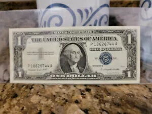 鮮明な 1957 年 1 ドル紙幣シルバー証明書ブルーシール紙幣