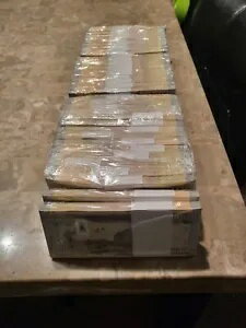 100万 1,000,000 20x50,000 イラク ディナール IQD 2021+ 本物の完璧な状態