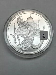 レアシルバー 1 トロイオンス。ワールド オブ ドラゴンズ シルバー ラウンド 0.999 ファイン シルバー