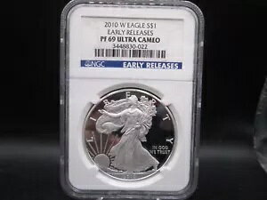 2010 W American Eagle Proof Silver Dollar Coin NGC PF 69 Ultra Cameo Early Relea商品についてコインアメリカンイーグル構成シルバー2010年ストライクタイププルーフNGC認証注意事項※以下の注意事項をご理解のうえ、ご購入ください■ 鑑定済みコイン・紙幣について各種コイン・紙幣の鑑定機関（NGC、PCGS、PMGなど）は、収集品の真贋鑑定およびグレーディングを行う専門機関です。鑑定後の商品は、専用ケース（スラブ）に封入され、状態を示すグレードが付与されます。■ グレードについてグレードはコイン・紙幣自体の状態を評価するものであり、ケース自体の品質や状態を保証するものではありません。製造・輸送時の影響により、以下のような状態が発生する場合がございます。- 軽微なスレ傷・拭き傷（特に光の角度で見えるもの）- ケース内部のホコリ・小さな異物（鑑定機関の検品基準を満たしている場合）- ラベルのズレ・わずかな傾きこれらは鑑定機関の基準内であり、返品・交換の対象とはなりませんのでご了承ください。■ ラベルの種類について各鑑定機関では、コイン・紙幣の状態や鑑定の結果に応じて異なるラベルが付与されます。- 通常ラベル（Standard/Regular）：一般的なグレード付き鑑定済みコイン・紙幣- オーセンティック（Authentic）：グレードなしで真贋のみ保証- 詳細グレード（Details）：クリーニング跡やエッジのダメージがあるが本物と認定- 特別ラベル（Special Label）：記念版や特定のデザインの限定ラベル - 例：NGC「Early Releases」「First Releases」、PCGS「First Strike」 などグレードやラベルの種類は、商品画像および説明文をご確認のうえ、ご購入ください。■ 在庫状況について当店の商品は海外から取り寄せております。ご購入のタイミングによっては在庫切れとなる場合がございます。その際はご連絡のうえ、ご注文をキャンセルさせていただく場合がございますので、あらかじめご了承ください。■ ご注文後のキャンセルについてご注文と同時に商品のお取り寄せを開始するため、お客様都合によるキャンセルは承っておりません。■ 配送についてお届けまでに通常2〜3週間ほどかかります。海外の祝日や天候、税関手続きにより通常より配送が遅れる可能性がございます。■ 保証について商品説明に英語で「保証（warranty）」と記載があっても、日本国内では適用されませんのでご了承ください。 当店では、商品到着後7日以内の初期不良に限り、対応させていただきます。 （返品規約の詳細については、楽天市場内の会社概要欄下部をご参照ください。）■ 商品の色・素材感について撮影環境やモニター設定により、実際の商品と色味や質感が異なる場合がございます。■ 価格変動について希少性の高い商品は市場価格の変動により、追加料金をお願いする場合がございます。追加料金に同意いただけない場合には、ご注文のキャンセルが可能ですので、ご安心ください。■ その他サービスについて海外製品の輸入代行も承っております。ショップに掲載されていない商品でもお探し可能ですので、お気軽にご相談ください。尚、業者販売（業販）や複数購入の場合、割引対応も可能です。ご希望の方はお問い合わせください。