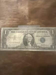 シリーズ 1957 1 ドル ブルー シール シルバー証明書。