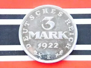 WORLD RESOURCE【KING店】のドイツ コイン 3 マーク 1922 E Alu ワイマール共和国憲法証明 UNC + 非常にレア｜アングル2