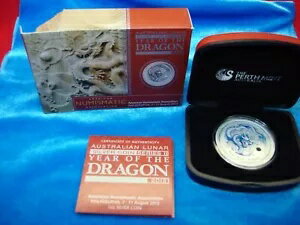 2012 オーストラリアの月の銀貨 - 年ドラゴン シリーズ II - 1 オンス.999 -ブルー