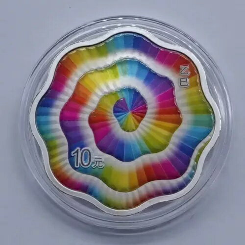 WORLD RESOURCEKINGŹۤ㤨2025  10 ꡼ǯإӥۥƥ顼 30 פβǤʤ81,400ߤˤʤޤ