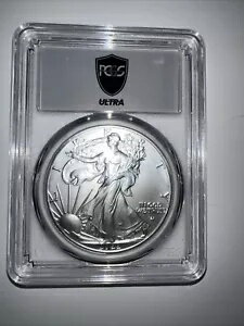 ウルトラ ブレイク (シルバー ラベル) 2022-W バーニッシュ $1 アメリカン シルバー イーグル PCGS MS70(3)