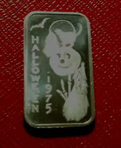 ハロウィン 1975 アート バー 1 トロイ オンス 999 シルバー マディソン ミント ベター バー