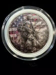 Military Fallen Heroes アメリカの国旗と兵士 - アメリカン シルバー イーグル 1オンス .99