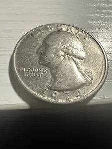 1974 年ワシントン クォーター ダラー硬貨は造幣局マークなし、二重染料エラーで流通