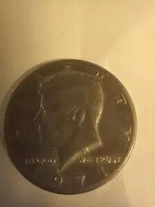 1971 年無格付けで流通した JFK ケネディ ハーフダラー 50 セント硬貨(3)