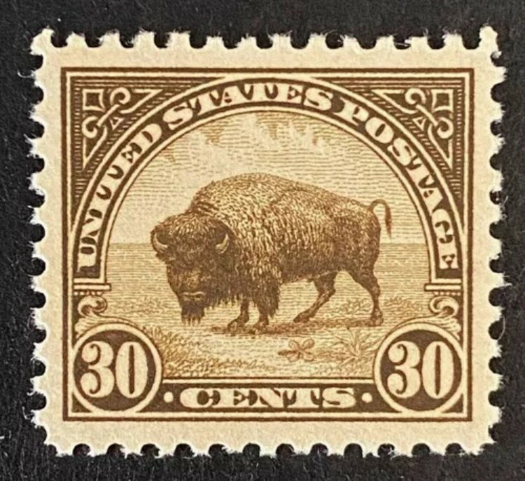 US Stamps, Scott #569 1923 30c Buffalo 2014 PSE Cert - GC XF/S 95 M/NH商品について出品者コメント「米国切手、スコット #569 1923年 30セント バッファロー 2014年 プロフェッショナル・スタンプ・エキスパート（PSE）認定 - GC XF/S 95…出品者コメントについてはこちら製造国/地域：アメリカ合衆国トピック：バッファロー発行年：1923年認証：2014年 PSE認定 - GC XF/S 95品質：ミント・ネヴァー・ヒンジド/MNH消印：未使用グレード：2014年 PSE認定 - GC XF/Superb 95色：オリーブブラウン額面：30セント原産国：アメリカ合衆国注意事項※以下の注意事項をご理解のうえ、ご購入ください※■ 商品について本商品は海外から輸入した切手です。こちらの切手は外国で発行されたもので、日本国内の郵便では使用できません。本商品は観賞・コレクション用 であり、投資目的・査定用としての価値を保証するものではありません。画像のデザインは参考画像です。同じシリーズでも微細な印刷の違いや、エラー印刷の可能性がある場合がございます。収集品のため、経年による劣化や色あせ、軽微な折れ・シミがある場合があります。目立つダメージがある場合は、商品画像または説明欄に記載しておりますのでご確認ください。■ 在庫状況について当店の商品は海外から取り寄せております。ご購入のタイミングによっては在庫切れとなる場合がございます。その際はご連絡のうえ、ご注文をキャンセルさせていただく場合がございます。■ ご注文後のキャンセルについてご注文と同時に商品のお取り寄せを開始するため、お客様都合によるキャンセルは承っておりません。■ 配送についてお届けまでに通常2〜3週間ほどかかります。海外の祝日や天候、税関手続きにより通常より配送が遅れる可能性がございます。■ 保証について商品説明に英語で「保証（warranty）」と記載があっても、日本国内では適用されませんのでご了承ください。当店では、商品到着後7日以内の初期不良に限り、対応させていただきます。■ 商品の色・素材感について撮影環境やモニター設定により、実際の商品と色味や質感が異なる場合がございます。■ 価格変動について希少性の高い商品は市場価格の変動により追加料金をお願いする場合がございます。追加料金に同意いただけない場合、ご注文のキャンセルが可能ですので、ご希望の際はお申し付けください。■ その他サービスについて海外製品の輸入代行も承っております。ショップに掲載されていない商品でもお探し可能ですので、お気軽にご相談ください。業者販売（業販）や複数購入の場合、割引対応も可能です。ご希望の方はお問い合わせください。