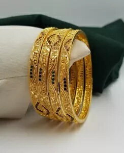 エナメル加工 22K ゴールドバングル 伝統的なコルカタフィリグリー 4ピース スリップオンバングル 42-55g
