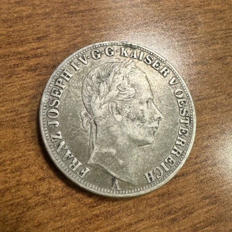 1858年オーストリア銀貨 フランツ・ヨーゼフ VF 詳細 - 台座取り外し