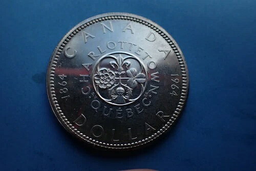カナダ 1964 年シャーロット生誕 200 周年記念銀貨プルーフが流通しています。