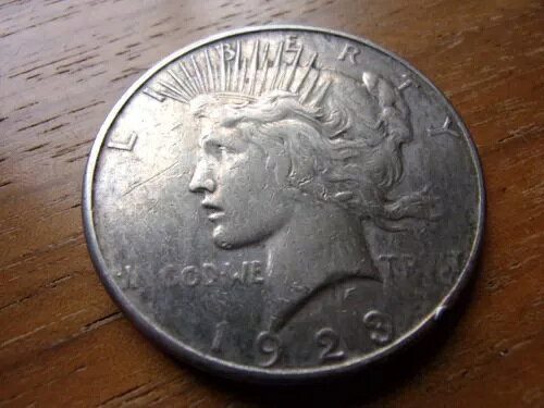 1923-S ピースドル 90 シルバー 投資金貨 状態良好