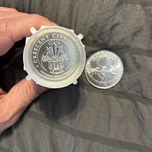 1オンス クレセントシティ シルバー 債務奴隷制 .999 純金 ラウンド コレクター向け地金コイン(3)