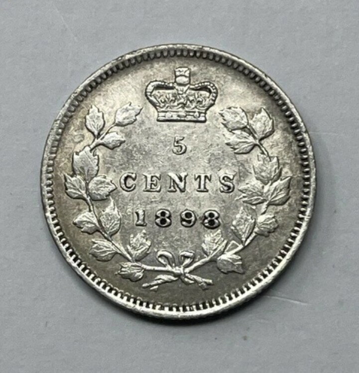 1898年カナダ銀貨5セント、VF/EF状態。D-031
