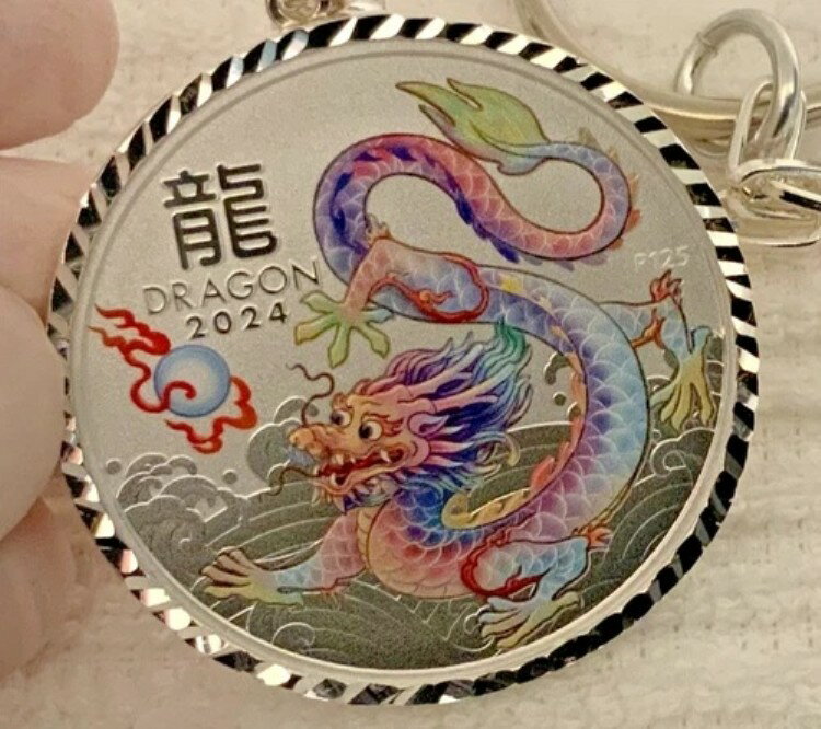 美しく魅力的な*ホワイトシルバー*ドラゴン（S925）1オンスシルバーコインキーホルダー