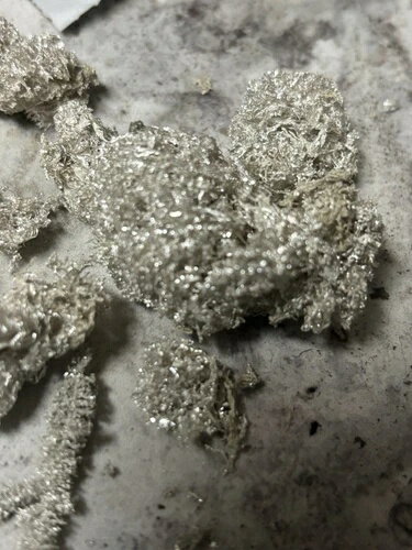 99.99% 純度の純銀クリスタル (31.1 グラム) 超高純度の銀クリスタル。(3)