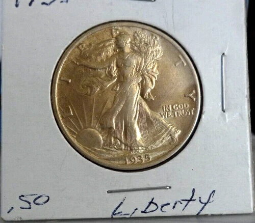 1935年P-ウォーキング・リバティ ハーフチョイス UNC。大胆なスカートライン。新品同様！送料無料！