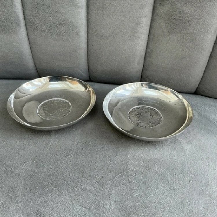 オーストリアのマリア・テレジア・ターラー銀貨皿インサート 1780年 155g ペア